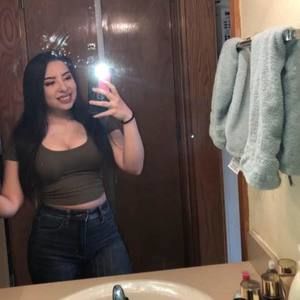 Meet your Posher, Jasmin